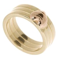 9ct gold ring 9ct gold ring